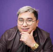 Sino Ang unang nilabas Na hero ni moonton Yung Pina ka unang hero Sa MLBB