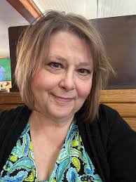 Hi,I came here from Ashland Wi,to get away from 'Nam Vet hating  townies.They didn't like my stories...yada yada..Came down here,Aug 11,1971  to get my head together & be a Hippie musician&Badgercab dreiver.I