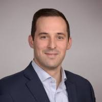 30+ perfiles de «Popowski»