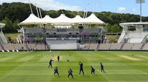 Fr son dernier test match a été effectué le 23 novembre 2002 contre l'équipe d'angleterre. England Vs West Indies For First Time In 143 Years Test Match Will Witness No Audience