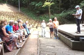 Brühlscher garten — bronzebüste an der stelle des ehemaligen gartensaals der brühlsche garten war eine gartenanlage am westlichen ende der brühlschen. Rundgang Mit Wolfgang Willems Durch Den Deutsch Franzosischen Garten Saarnews