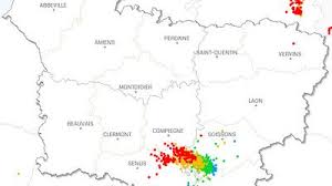 La foudre et les orages chaque éclair est représenté sur la carte, par un point de couleur. Picardie Alerte Aux Orages Les Impacts De Foudre En Temps Reel