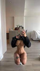 Hourglass : rnsfw
