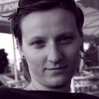 Aida Becic's Instagram, Twitter & Facebook