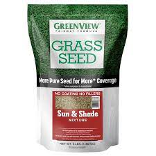 Greenview 7 Lbs Fairway Formula Grass Seed Sun And Shade Mixture 2829337 The Home Depot Grass Seed For Shade Grass Seed Greenview