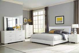 Check spelling or type a new query. Queen Bedroom Set Furniture Four Piece White Leatherette Mirror Nightstand For Sale Online Ebay