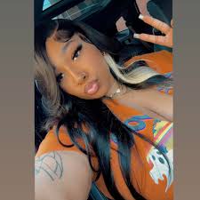 Roya Marie (@roya.marie.5) • Facebook