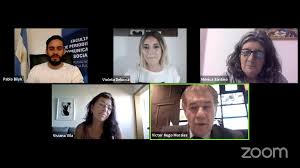 Internaron a víctor hugo morales por una neumonía bilateral producto de su cuadro de. Victor Hugo Morales Y Monica Santino Brindaron Una Charla Para Ingresantes Facultad De Periodismo Y Comunicacion Social Unlp