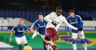 Arsenal and everton, the two teams who are almost level on points in the premier league standings, face each other at emirates stadium in what is expected to be an exciting game. A12zqibkgdp4sm