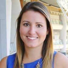 Dara Woods's Instagram, Twitter & Facebook