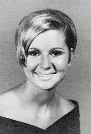 Letting you know that my sister, Sue Wright class of 1976, passed away  today from heart failure.