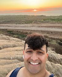 Wes Khan (@w.e.s.coast) • Threads, Say more