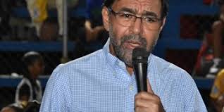 Fundación Iván Tovar y Times Square Alliance inauguran instalación de arte  público de Iván Tovar en Nueva York