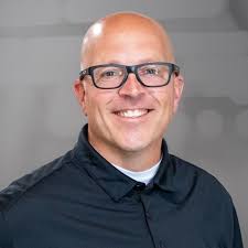 CFO THOUGHT LEADER • Listen