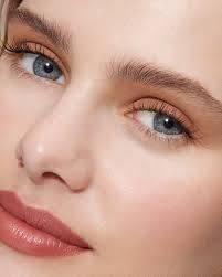 Irene (Liquid Silk Liquid Eyeshadow)