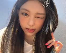 god spent hours in her big eyes i just know