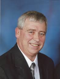 Arnold Smith's Instagram, Twitter & Facebook