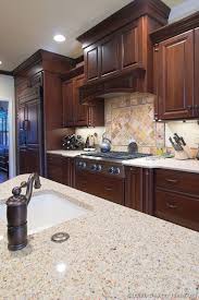 Pin By Kitchen Design Ideas On Best Kitchens Ever Cherry Cabinets Kitchen Kitchen Design Cherry Wood Kitchens