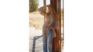 Let dressbarn be your source for the most fashionable, comfortable, and accessible women's clothing online with our wide selection of tops, bottoms, swimwear, loungewear, dresses, plus sizes, and petites that suit your style for any occasion. 17 Best Clothing Stores For Women Over 50 In 2021 Woman S World