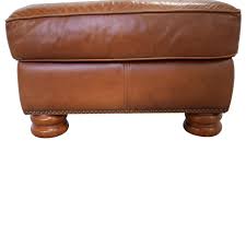 Shop ottomans with great discounts on kaiyo used furniture store. 85 Off Thomasville Thomasville Brown Leather Ottoman Chairs