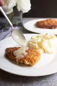 Bocconcini light di pollo al curry. Pollo Alla Parmigiana Con Salsa Di Pane Ricetta Semplice E Salutare