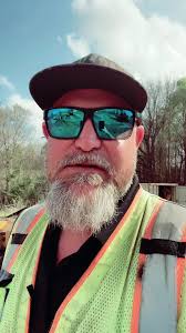 Jeremy Queen (@bigdaddyq704)