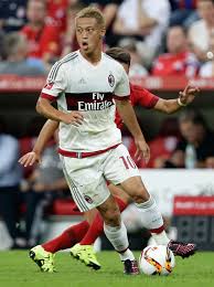 L'attaquant international japonais keisuke honda rejoindra le club italien de l'ac milan le 1er janvier, une fois expiré son actuel contrat avec le cska moscou, a rapporté jeudi la presse nippone. Everton And Tottenham To Battle For Ac Milan S Keisuke Honda In January Football Sport Express Co Uk