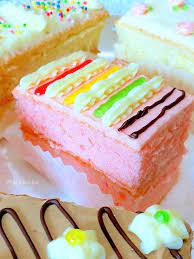 Peng S Kitchen Old School Buttercream Cake Slices School Cake Cake Tea Cakes