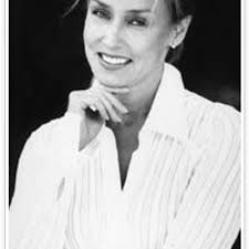 Diana Sutherland Hill (@MooMoostyle)