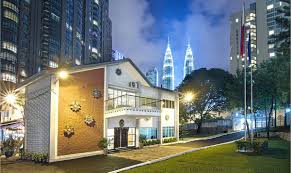 Address, phone number, and email address for the british high commission in kuala lumpur, malaysia. Embassy Of The Philippines Kuala Lumpur Wikipedia