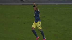 Aunque parezca exagerado, cuando algo pasa después de casi 4 años y habiendo pasado 35 partidos, se vuelve en un dato para la historia y para tener en cuenta de cara a lo que puede ser el resultado y análisis posterior.y por diferentes circunstancias, el partido colombia vs uruguay de copa américa brasil 2021 se jugará sin la presencia de alguno de los 3 referentes futbolísticos del. Jbwyl06sj5x9lm