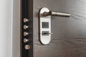 Apply minimum torque to the tension wrench, insert the bobby pin into the keyway, make use of a vibrating motion, or scrubbing over the pins, after a few seconds, try to apply greater force to the tension wrench to turn the plug. How To Unlock A Locked Door Knob Without A Key The Ultimate Guide