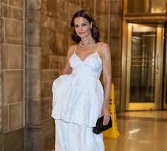 Katie Holmes Contrasts Her Dreamy White Dress With Inky Eye Makeup