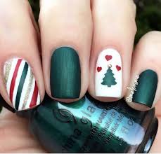 #naildesignsjournal #nails #nailart #naildesigns #nailscolors #winternails #christmasnails #christmas #christmasnailsdesigns. 38 Ultimate Christmas Manicure Ideas To Try Styleoholic
