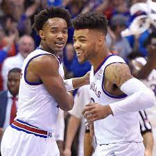 Devonte' terrell graham is an american professional basketball player for the charlotte hornets of the national basketball association. Frank Mason And Devonte Graham Lead Kansas Basketball Sports Illustrated