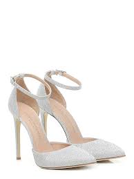 Le scarpe da donna dal look sportivo possono essere indossate comodamente e alla moda anche nel tempo libero, tuttavia, la morale è sempre la stessa: Ù…Ù†ØªØ¬Ø§Øª Ø§Ù„Ø£Ù„Ø¨Ø§Ù† Ø±Ø¨Ø·Ø© Ø¹Ù†Ù‚ Ù…Ø¶ÙŠÙØ© Scarpe Da Sposa Negozi Myfirstdirectorship Com