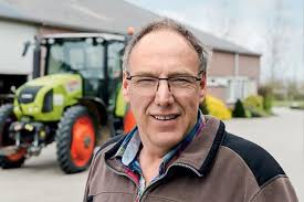 Hoera!! Ons ploeglid Kees van Dun is vandaag 60 geworden!! Van harte  gefeliciteerd Kees🥳🍻🚒👍🤩