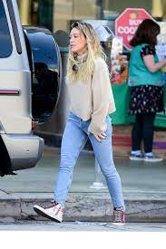 Hilary duff‏verified account @hilaryduff 3 dec 2020. Hilary Duff Hilary Duff Winter Style Hilary Duff Style Street Style Outfits Winter