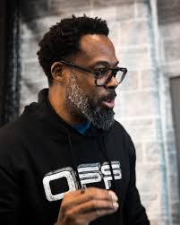 Quelques photos retour sur le tournoi d'hier, Samedi 8 décembre au Complete  Strike organisé par @ali_gerba ! 🏆✨ Merci à tous ceux qui ont participé et  partagé des sourires lors de ce