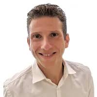 Neil Benson is Amazing Applications podcast to help everyone build amazing  agile apps