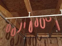 La Fabrication Du Saucisson Le Blog Saucisson Saucisson Saucisson Sec Fabrication Saucisse