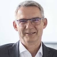 1000+ Profile mit dem Suchbegriff „Löll“