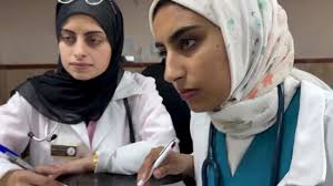 Gazans strive to study as war wrecks education system