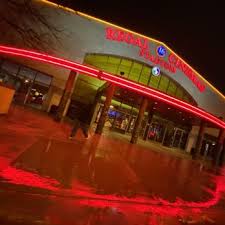 See reviews and photos of movie theaters in crystal lake, illinois on tripadvisor. Regal Crystal Lake Showplace 15 Photos 58 Reviews Cinema 5000 W Route 14 Crystal Lake Il Phone Number Yelp