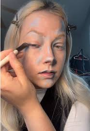 These are my favorite paintings of his also this look felt like sketch...