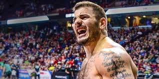 ​Following Mat Fraser, Worlds Fittest Man, to the CrossFit Games