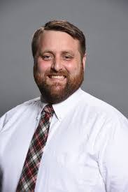 Katrina Kenton's Instagram, Twitter & Facebook