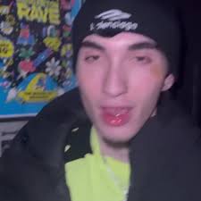 hyperpopdaily (@hyperpopdaily)'s videos with original sound