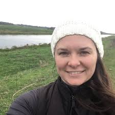 Danielle Buss's Instagram, Twitter & Facebook