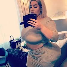 I did the talking part and let jack do the rest. Model Who Wants World S Biggest Bum Reveals How She Grew Six Foot Rear World News Mirror Online